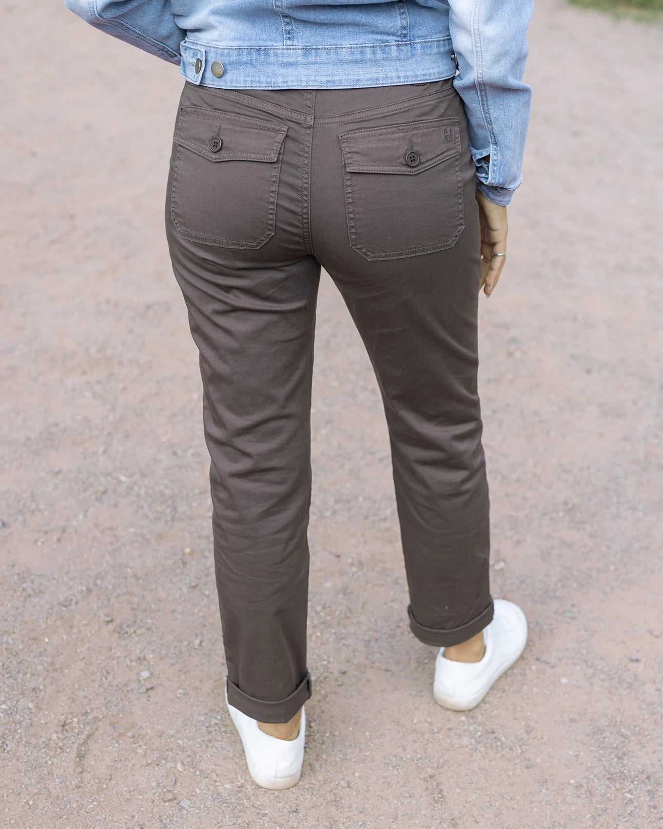 Camper Cargo Pants in Tarmac